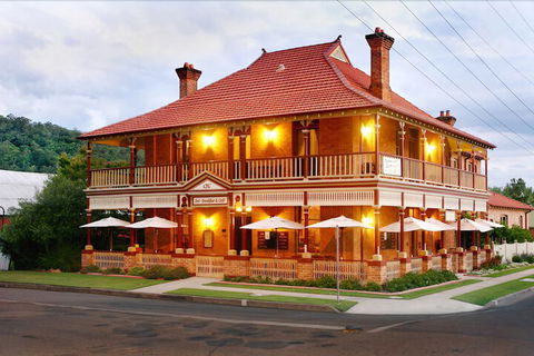 CBC Bed & Breakfast & Cafe - Surfers Gold Coast 1