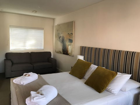 Thirroul Beach Motel - Surfers Gold Coast 2