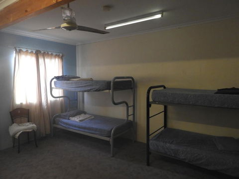 Kalbarri Backpackers YHA - Surfers Gold Coast 2