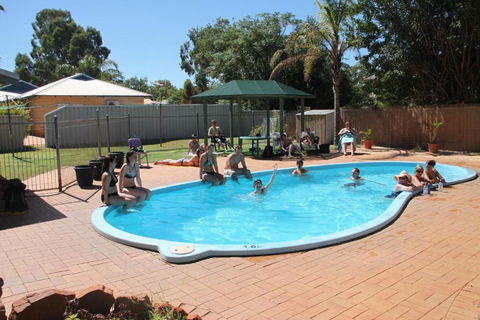 Kalbarri Backpackers YHA - Surfers Gold Coast 1