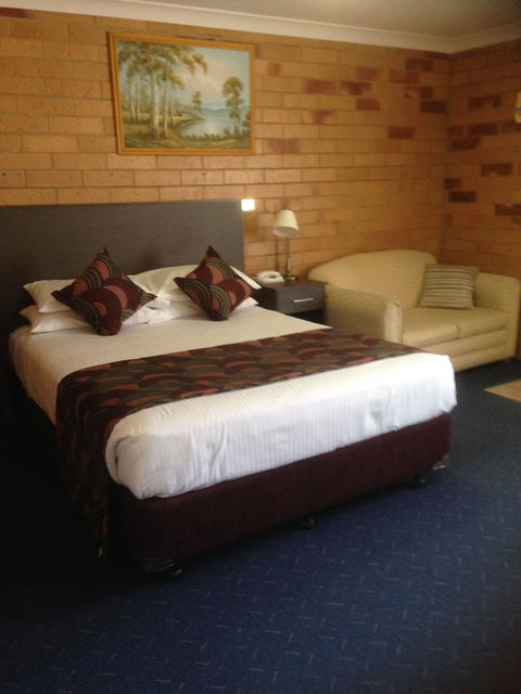 North Parkes Motel - Surfers Gold Coast 5