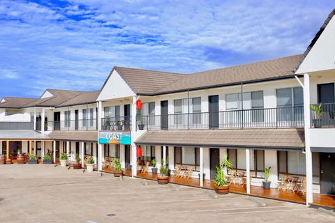 COAST Motel And Apartments - Surfers Gold Coast 1