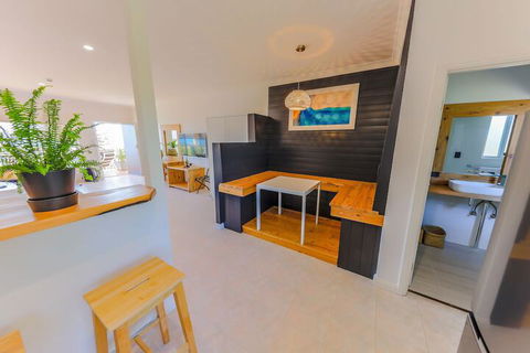 COAST Motel And Apartments - Surfers Gold Coast 7
