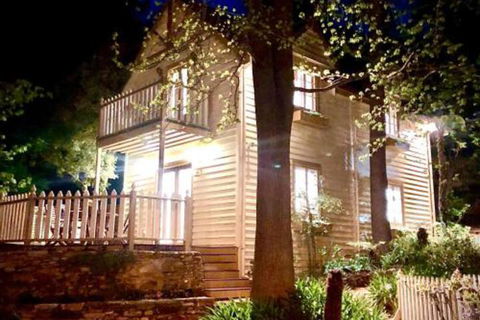 Aldgate Creek Cottage Bed & Breakfast - Surfers Gold Coast 0