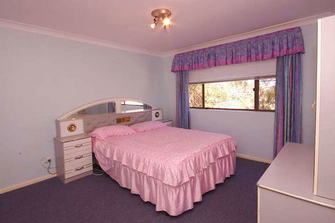 Pelican Place - Surfers Gold Coast 5