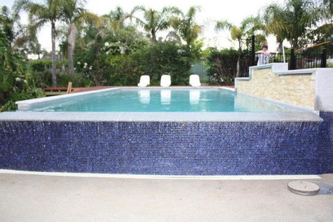Mollymook Caravan Park - Surfers Gold Coast 1