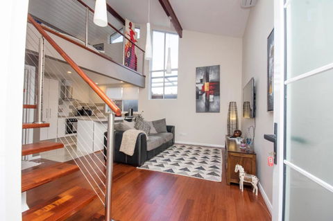 Luxury Executive Apartment - Surfers Gold Coast 6