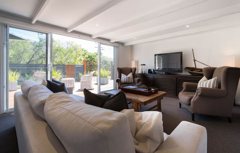 Capella Villa 1 - Surfers Gold Coast 6