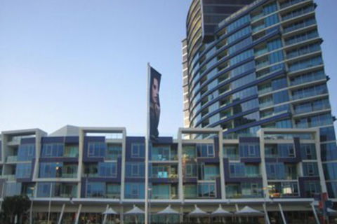 View Apartment At Docklands - Surfers Gold Coast 4