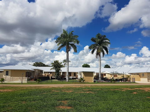 Kernow Charters Towers - Surfers Gold Coast 1