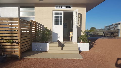 Kernow Charters Towers - Surfers Gold Coast 2