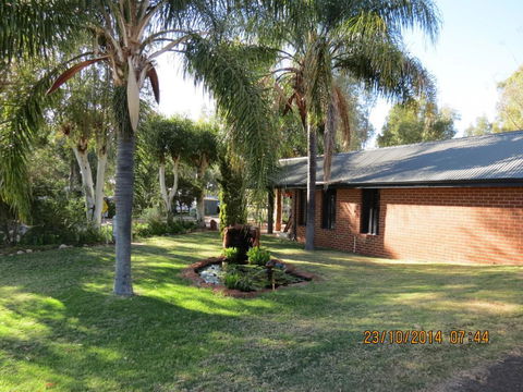 Kalbarri Tudor Holiday Park - Surfers Gold Coast 6