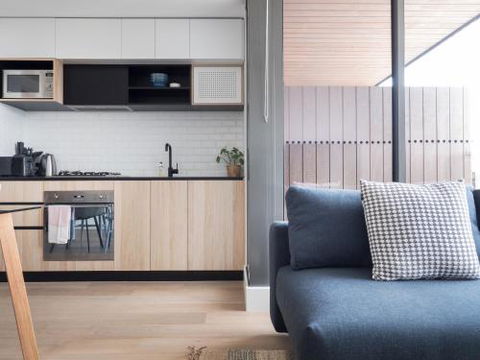 LittleStay Collection Flemington - Surfers Gold Coast 0
