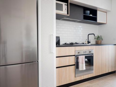 LittleStay Collection Flemington - Surfers Gold Coast 4