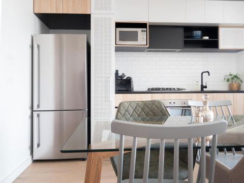 LittleStay Collection Flemington - Surfers Gold Coast 6