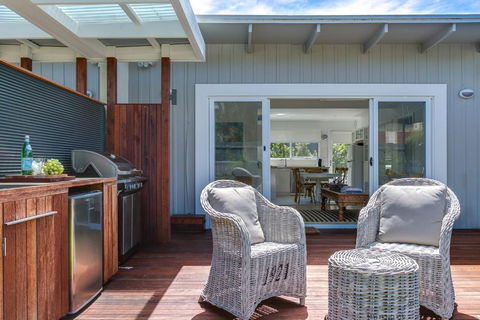 Capella Villa No. 2 Luxury With Outdoor Kitchen - Surfers Gold Coast 6