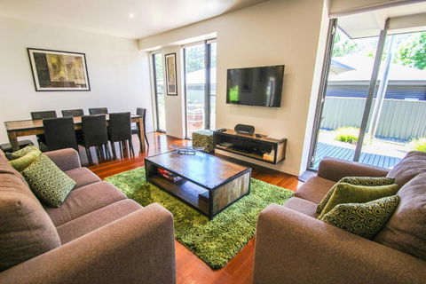 Alegria - Surfers Gold Coast 6