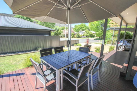 Alegria - Surfers Gold Coast 1