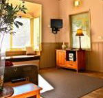 Autumn Leaf Cottage 1 - Surfers Gold Coast