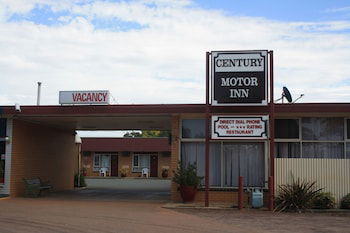 Century Motor Inn - Surfers Gold Coast 3