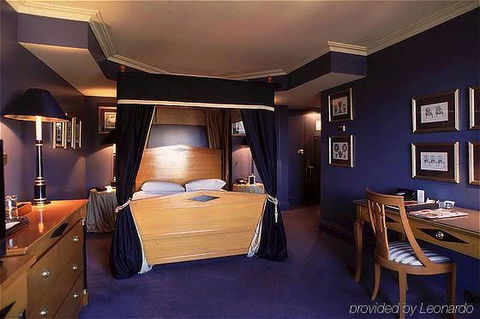 Sir Stamford Double Bay - Surfers Gold Coast 0