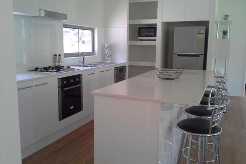 Stay At LP Montville - Surfers Gold Coast 7