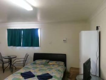 A1 Cabins Ceduna - Surfers Gold Coast 5
