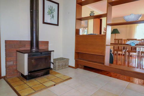 Wemberley Lakehouse - Surfers Gold Coast 5