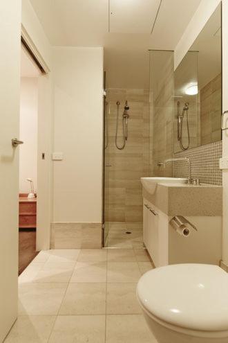 Alto Villa 301 - Surfers Gold Coast 1