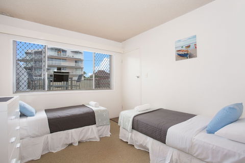 Camden House No.2 - Surfers Gold Coast 4