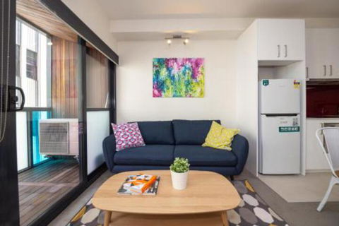 Canvas Suites On Russell Place - Surfers Gold Coast 0