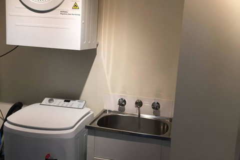Inner City Apartments - Surfers Gold Coast 2