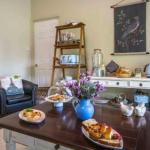 Vicarage View Cottage - Surfers Gold Coast 0