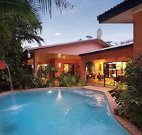 Hacienda Cooya Beach - Surfers Gold Coast