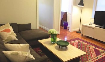 Stunning Beach Living H361 - Surfers Gold Coast 5
