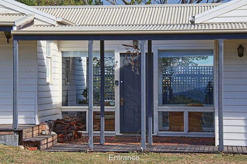 White Shell Cottage - Surfers Gold Coast 1