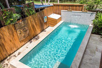 Skye Lodge - Surfers Gold Coast 1