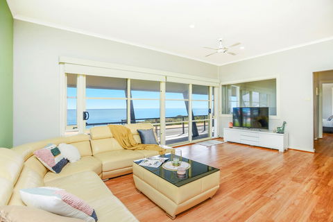 Salt - - Surfers Gold Coast 3