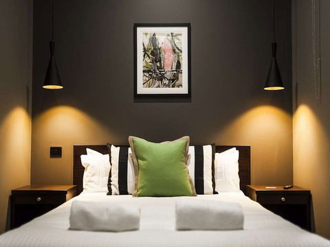 Criterion Hotel Sale - Surfers Gold Coast 2