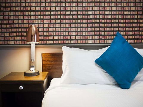 Criterion Hotel Sale - Surfers Gold Coast 5