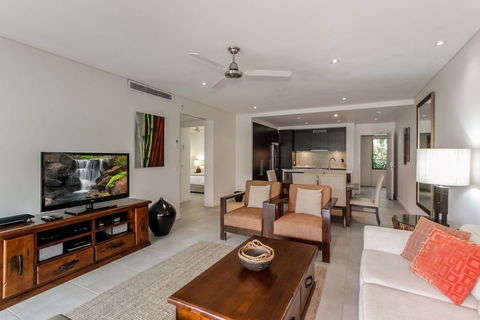 Luxury Private Apartments Sea Temple - Surfers Gold Coast 2