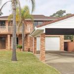 Hill Top Water & Bush Views - Surfers Gold Coast 0