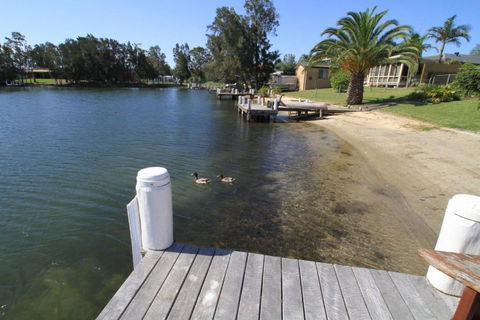 The Waterfront On Teal - Surfers Gold Coast 1