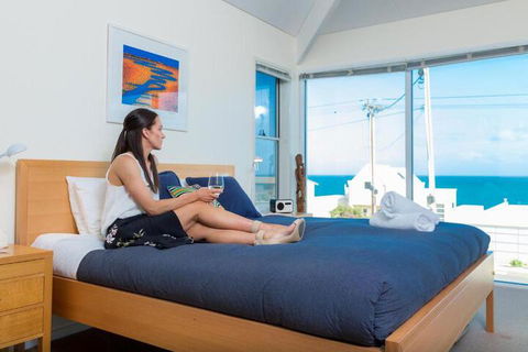 Seagull House Ocean Viewed House - Surfers Gold Coast 6