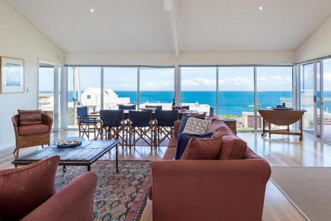 Seagull House Ocean Viewed House - Surfers Gold Coast 1