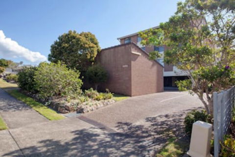 Kamilaroi 6 / 58 60 Magnus Street - Surfers Gold Coast 0