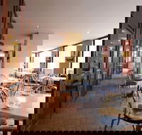 Perth City Retreat - Surfers Gold Coast