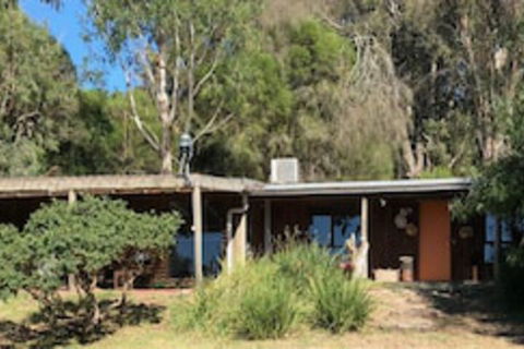 Country Lane - Surfers Gold Coast 0