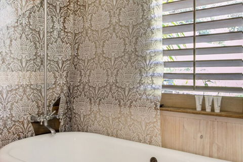 Susans Beach House - Surfers Gold Coast 4