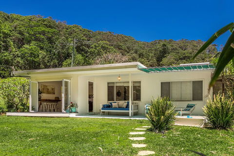 Susans Beach House - Surfers Gold Coast 0